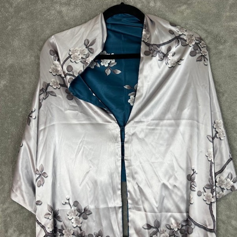 Reversible Mulberry Shawl 100% Silk Womens OS Floral Satin Kimono Botanical - Picture 5 of 10